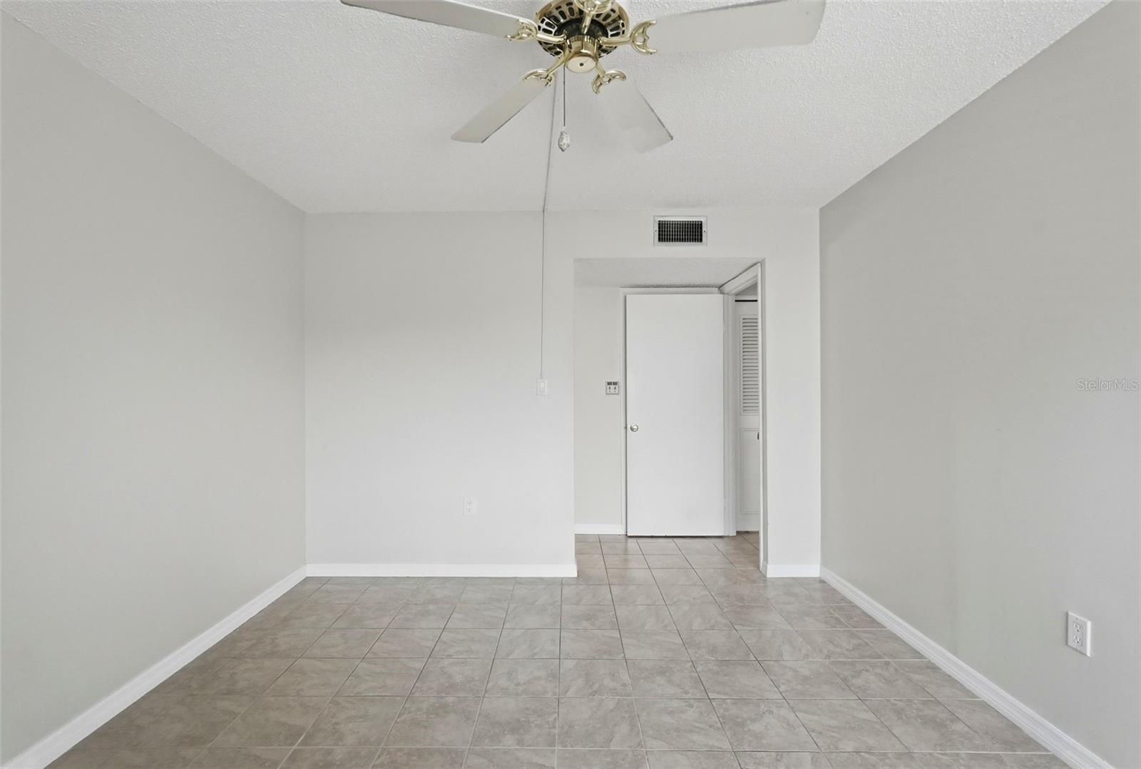 14800 WALSINGHAM RD #205, LARGO, FL, 33774