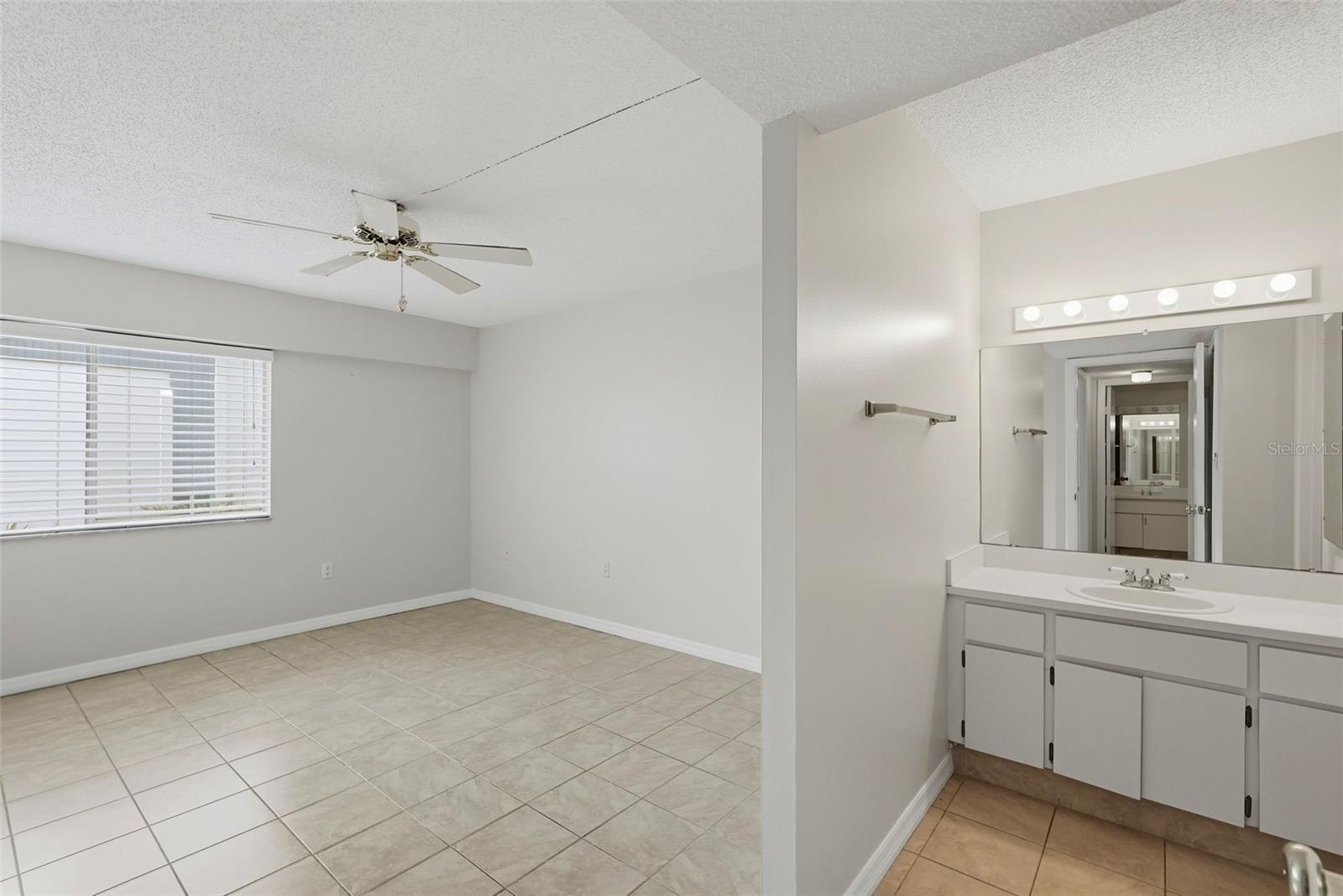 14800 WALSINGHAM RD #205, LARGO, FL, 33774
