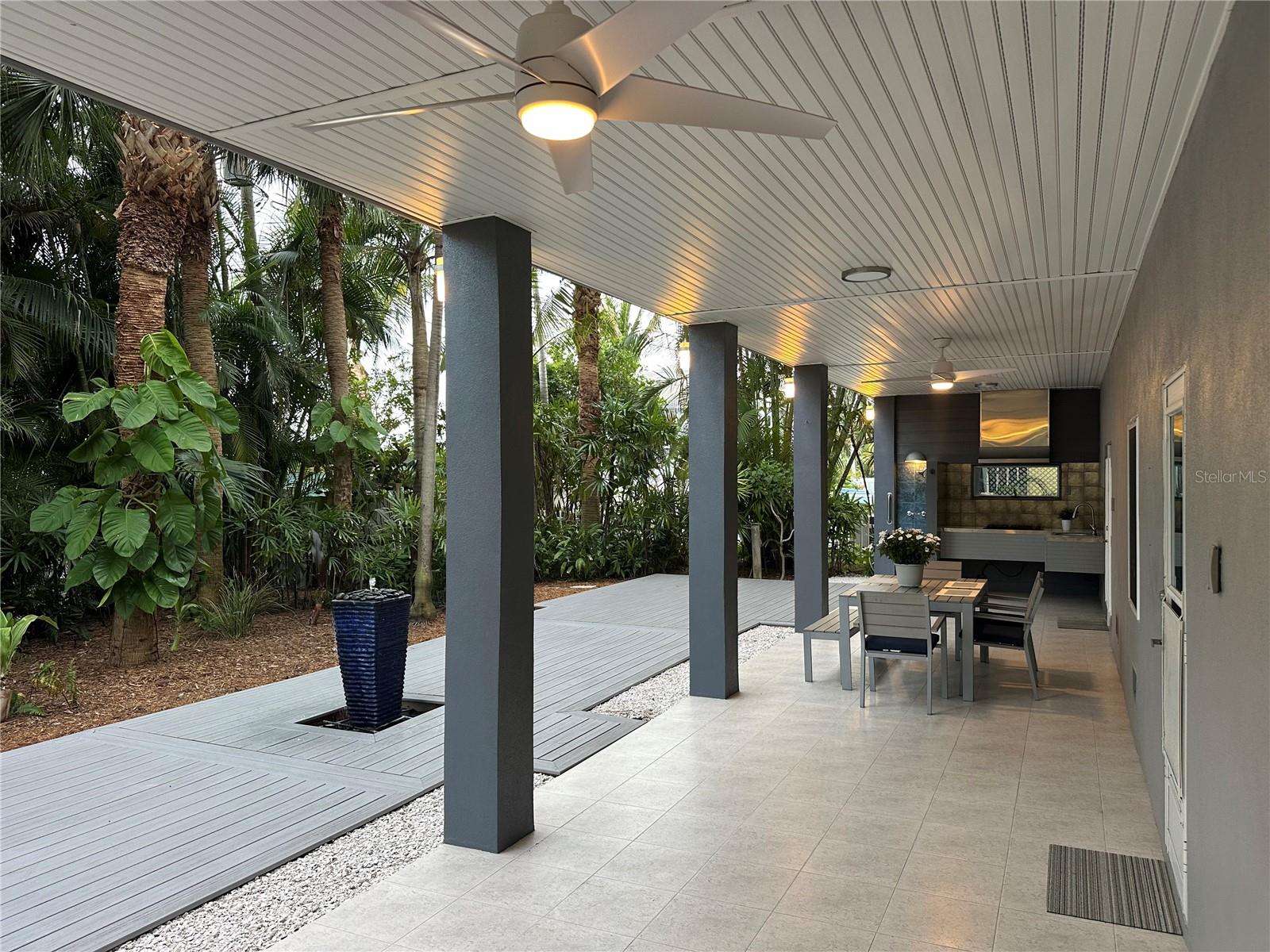 114 13TH ST, BELLEAIR BEACH, FL, 33786