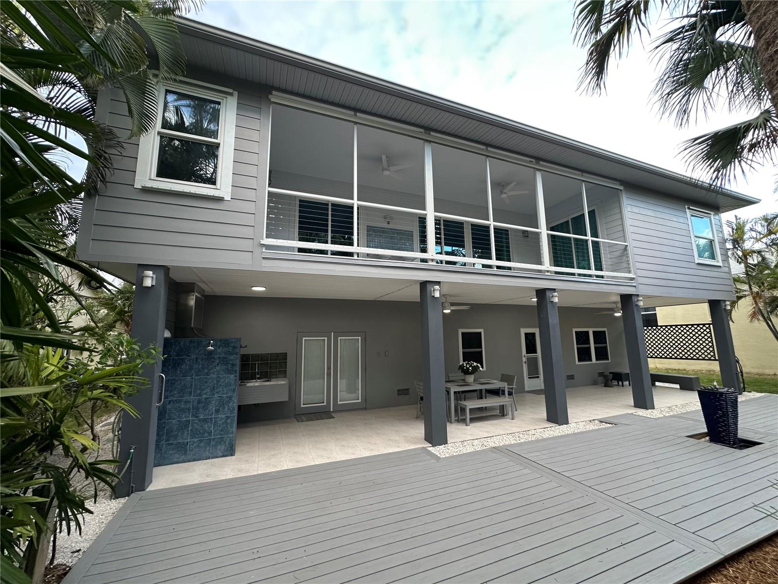 114 13TH ST, BELLEAIR BEACH, FL, 33786