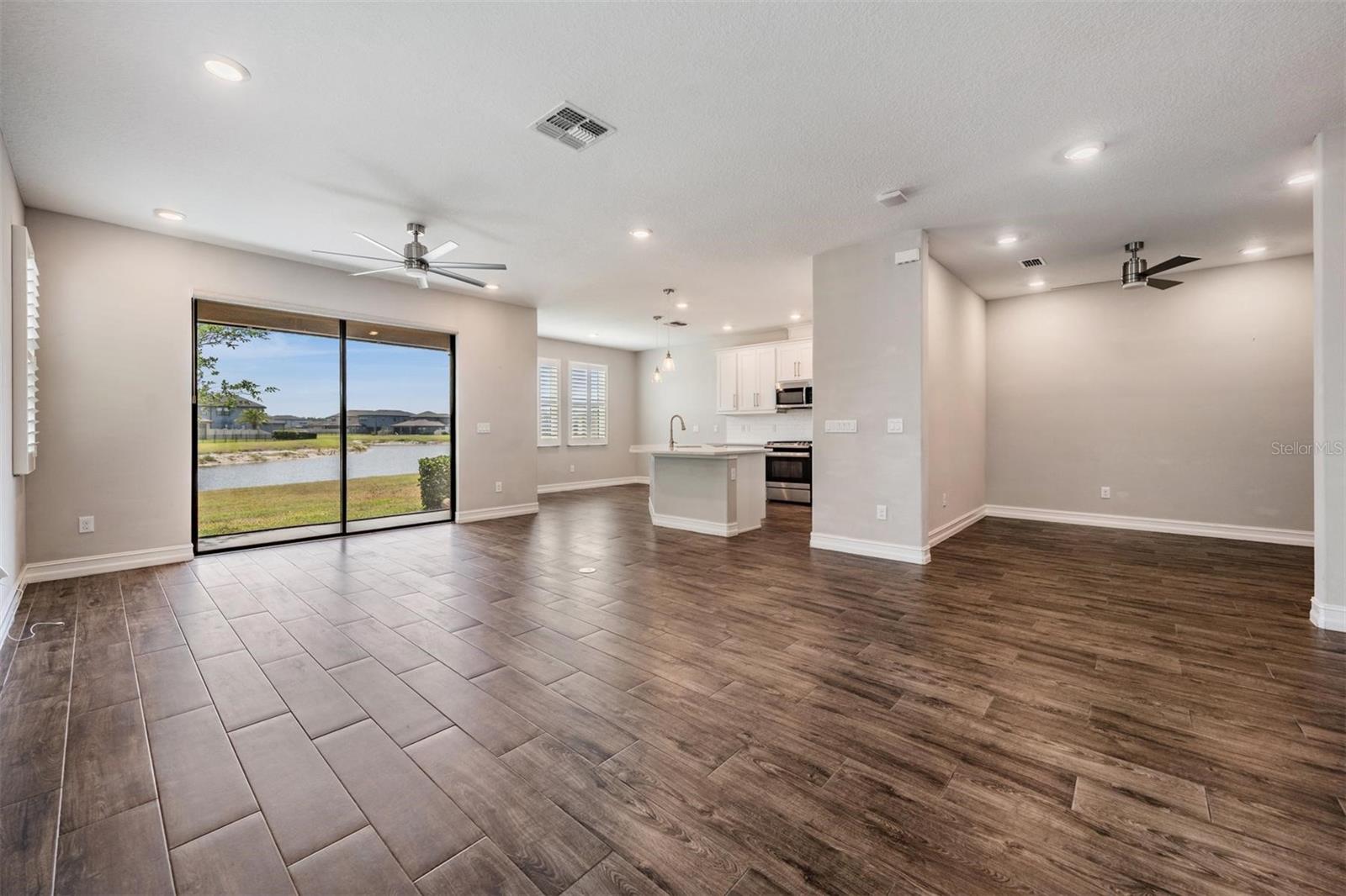 4830 ISOLA CT, WESLEY CHAPEL, FL, 33543