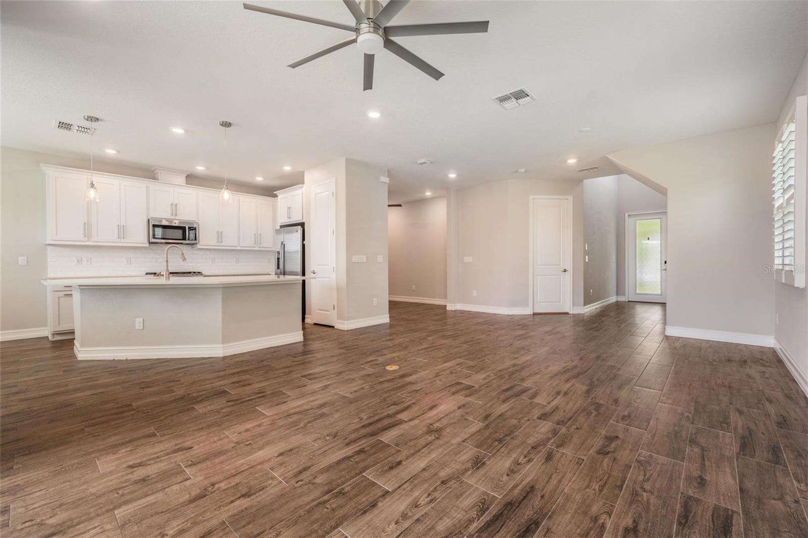 4830 ISOLA CT, WESLEY CHAPEL, FL, 33543