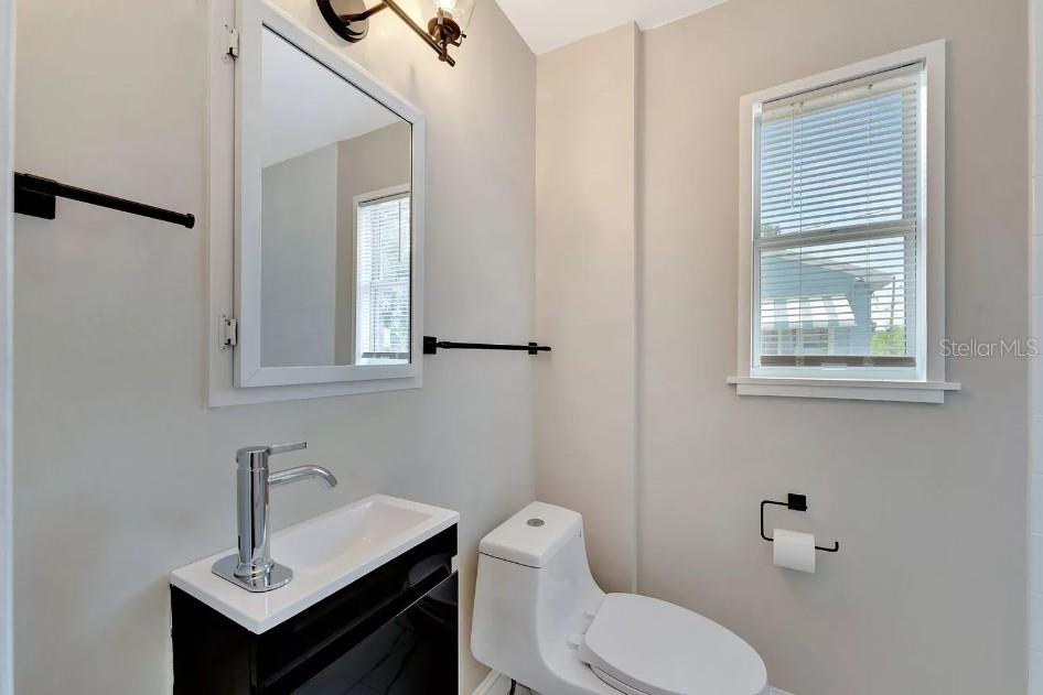 828 22ND AVE N #1/2, ST PETERSBURG, FL, 33704
