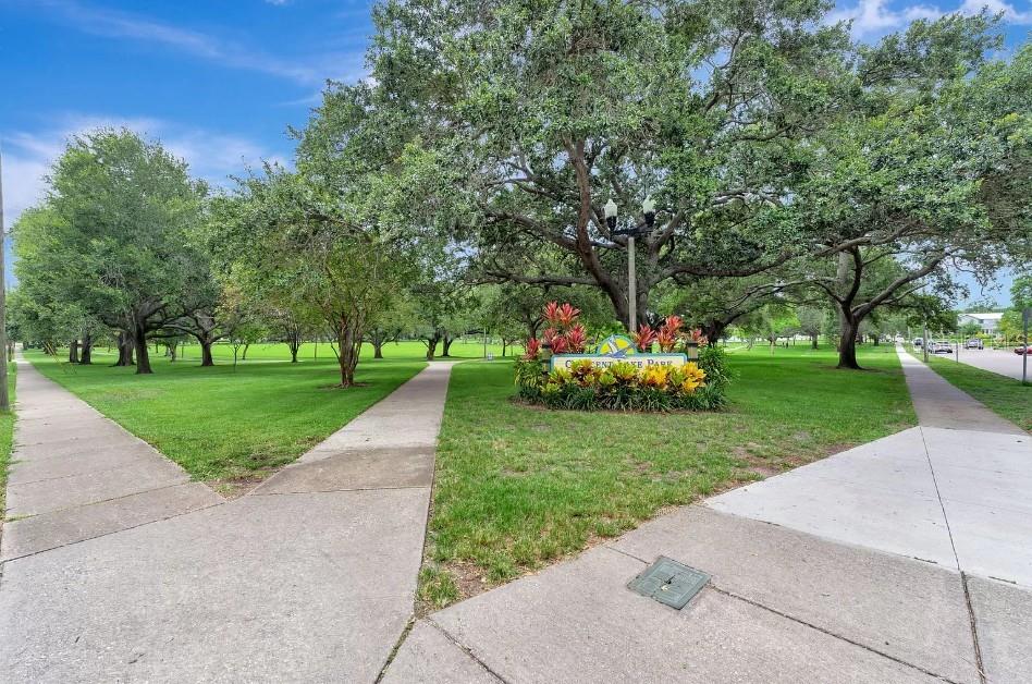 828 22ND AVE N #1/2, ST PETERSBURG, FL, 33704