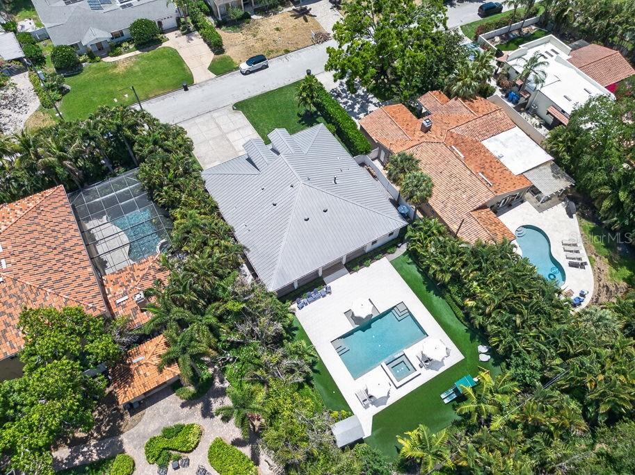 140 MIRAMAR BLVD NE, ST PETERSBURG, FL, 33704