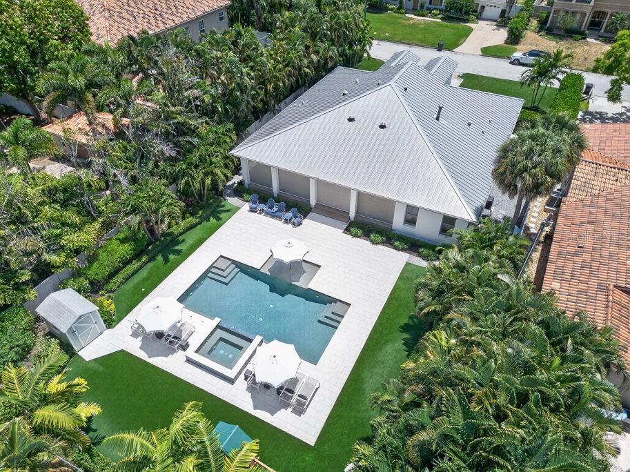140 MIRAMAR BLVD NE, ST PETERSBURG, FL, 33704