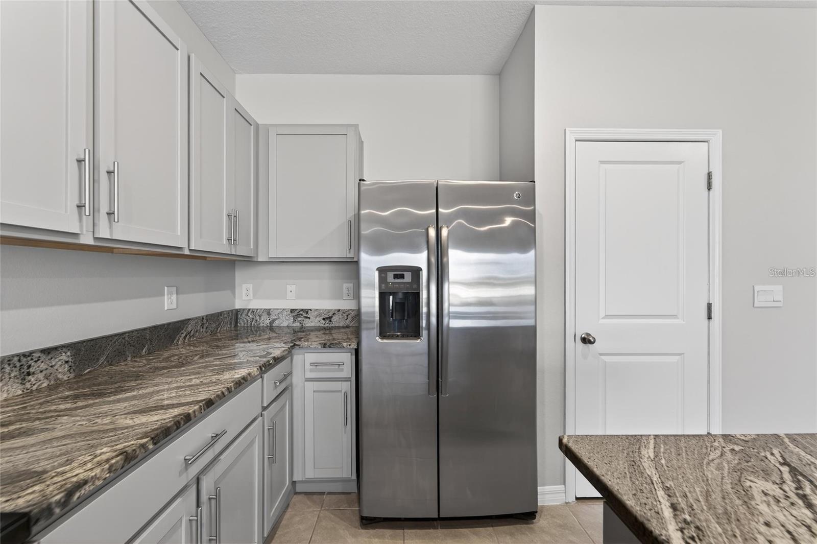 188 MANGROVE SHADE CIR, APOLLO BEACH, FL, 33572