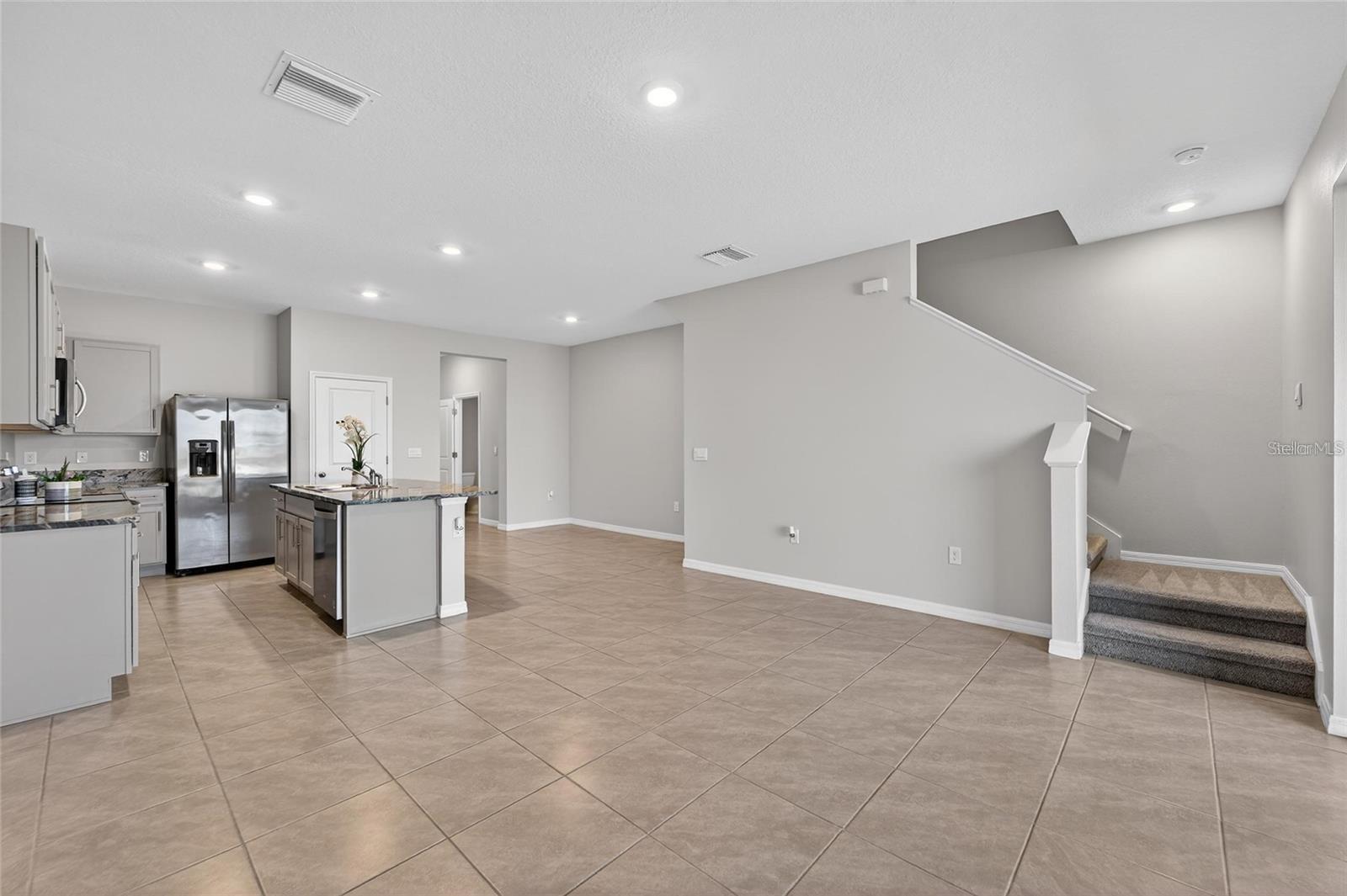 188 MANGROVE SHADE CIR, APOLLO BEACH, FL, 33572
