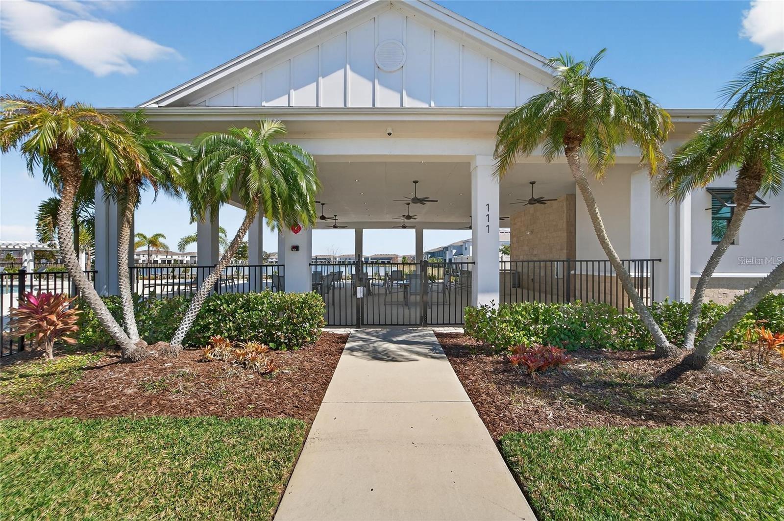 188 MANGROVE SHADE CIR, APOLLO BEACH, FL, 33572