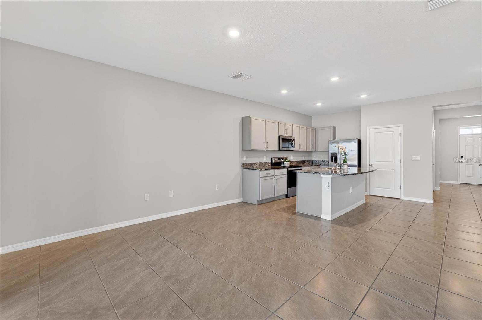 188 MANGROVE SHADE CIR, APOLLO BEACH, FL, 33572