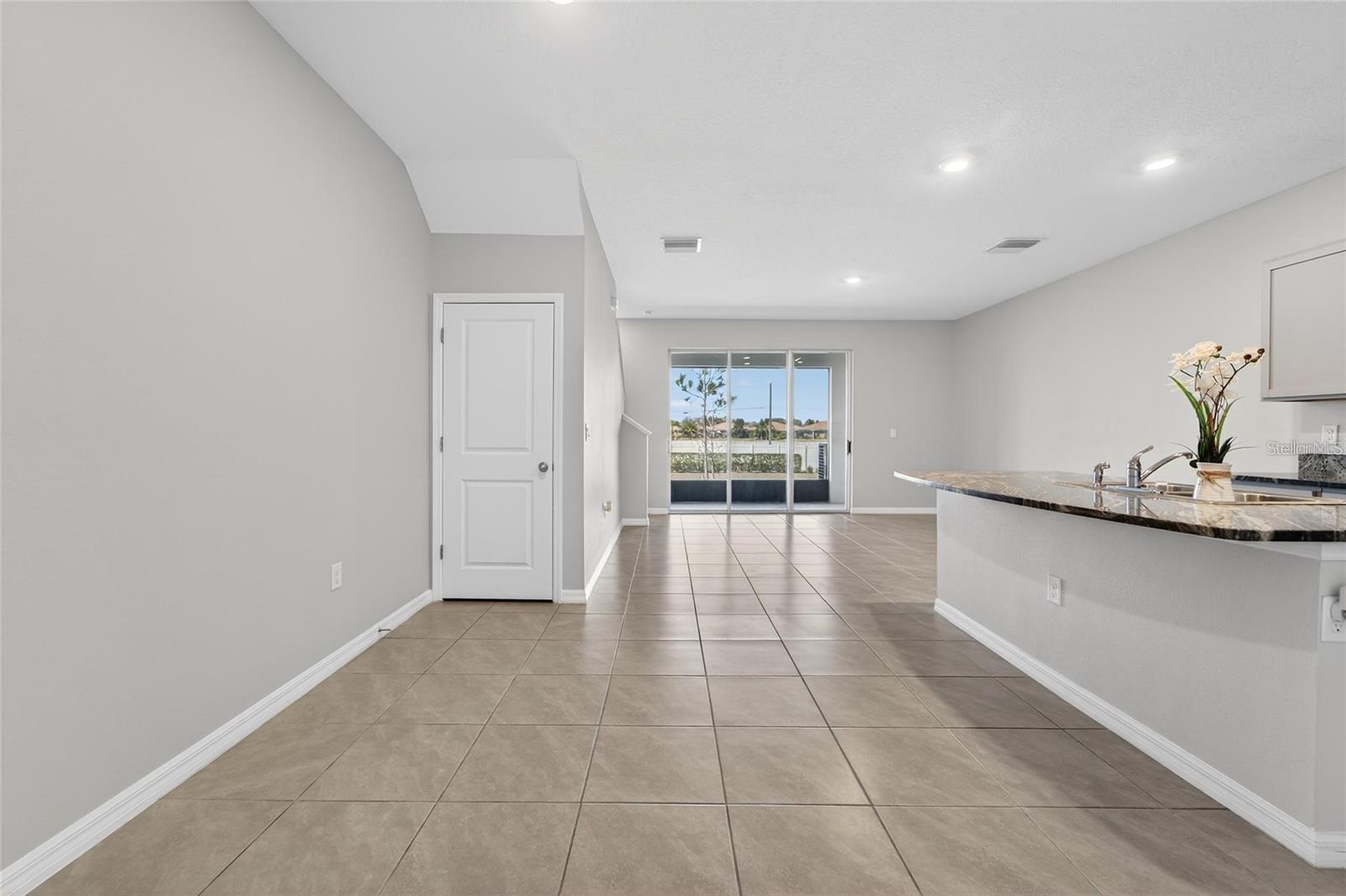 188 MANGROVE SHADE CIR, APOLLO BEACH, FL, 33572