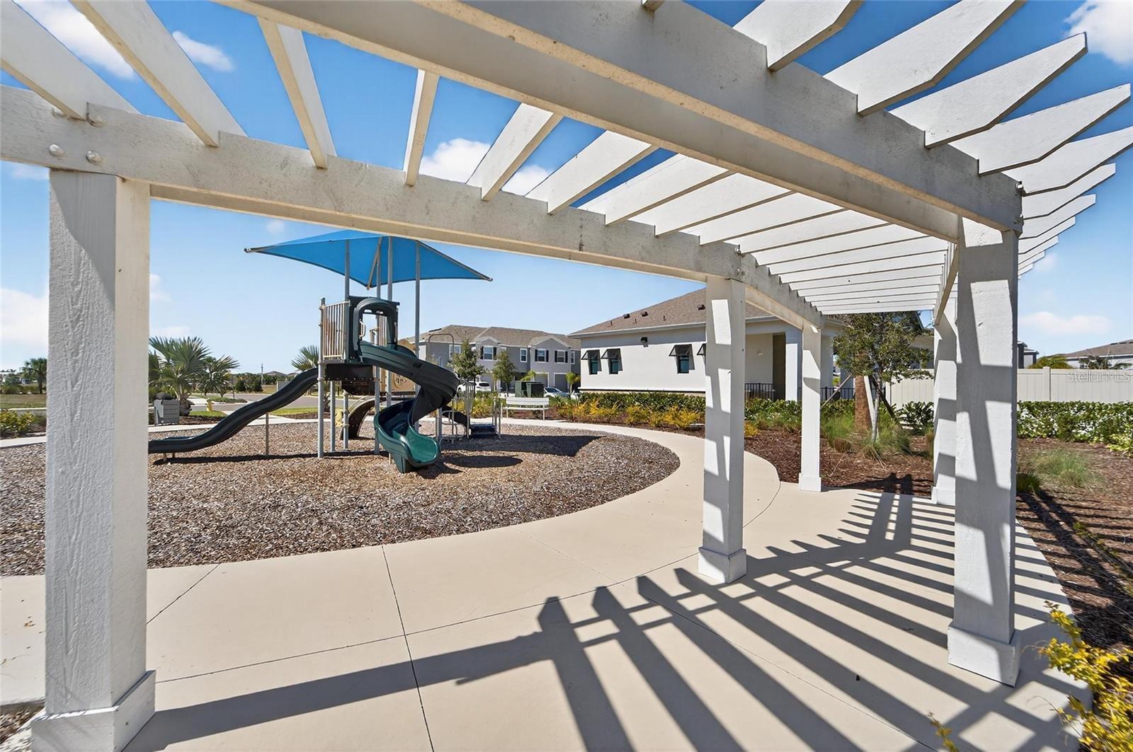 188 MANGROVE SHADE CIR, APOLLO BEACH, FL, 33572
