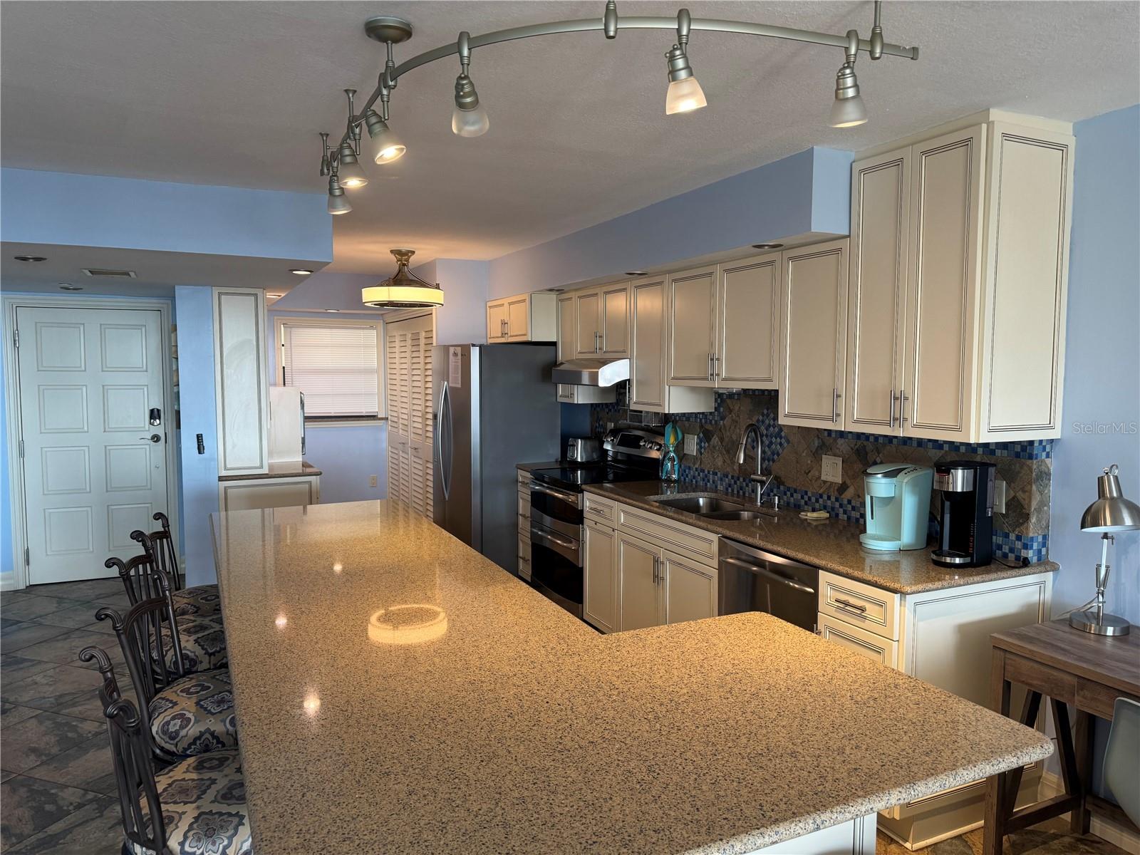 19531 GULF BLVD #612, INDIAN SHORES, FL, 33785