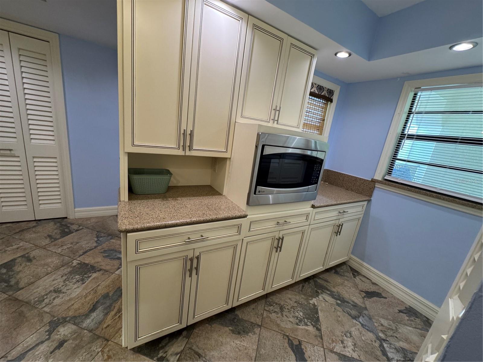19531 GULF BLVD #612, INDIAN SHORES, FL, 33785