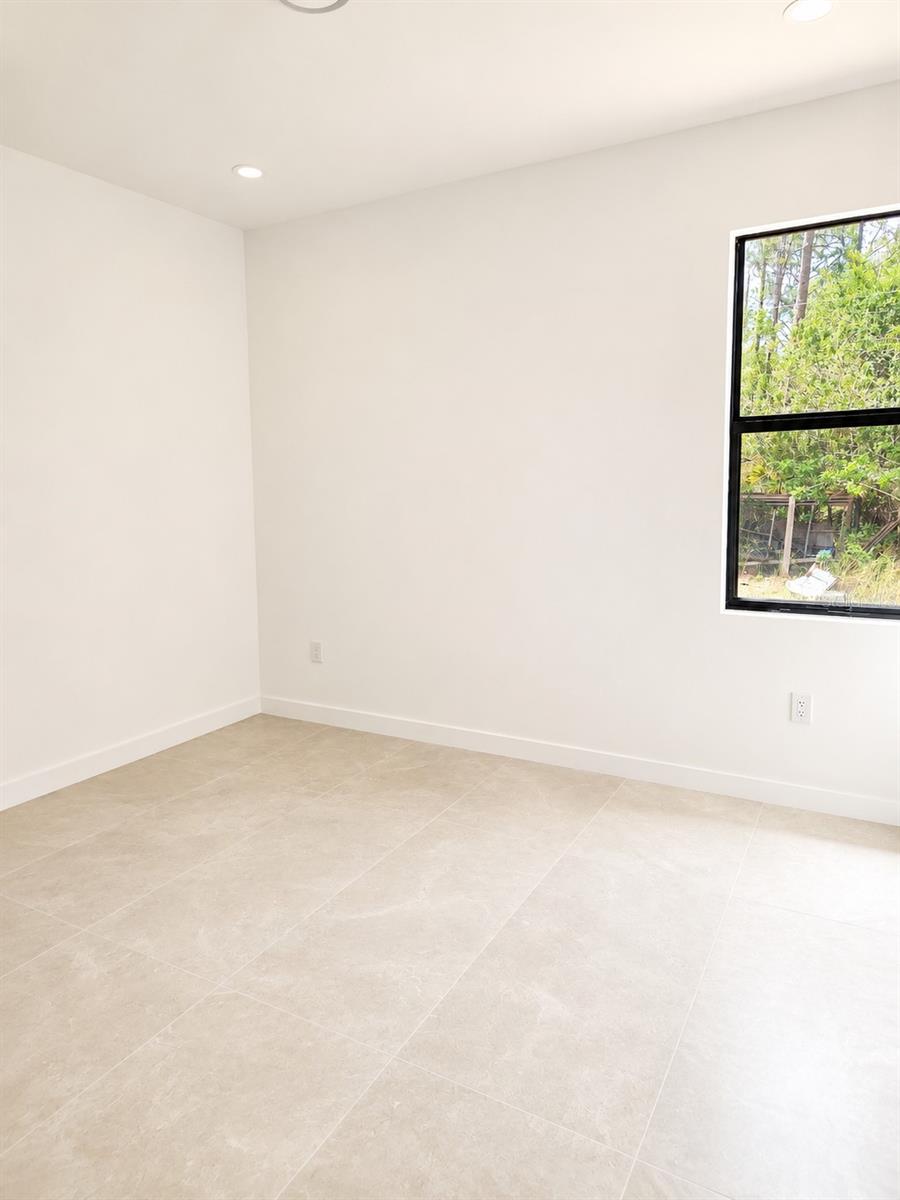 1401 W 10 ST. SELLER STRATA I ST, LEHIGH ACRES, FL, 33971