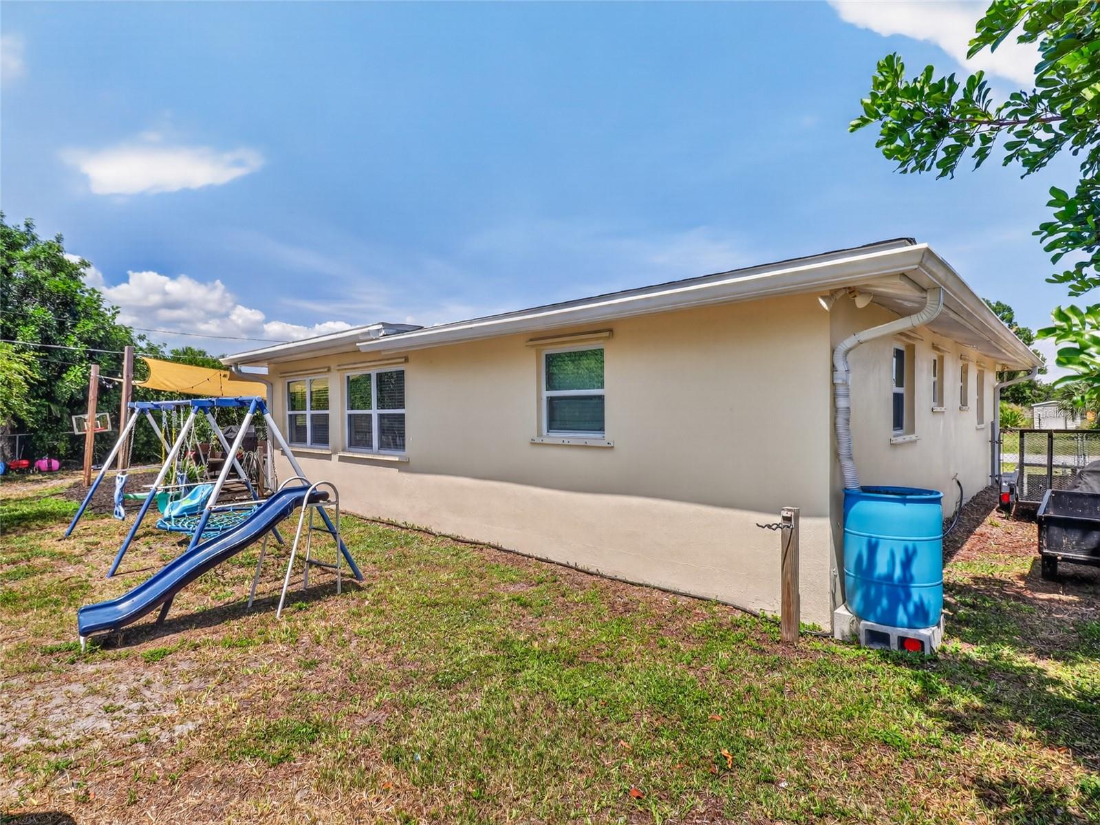 258 READING ST NW, PORT CHARLOTTE, FL, 33952