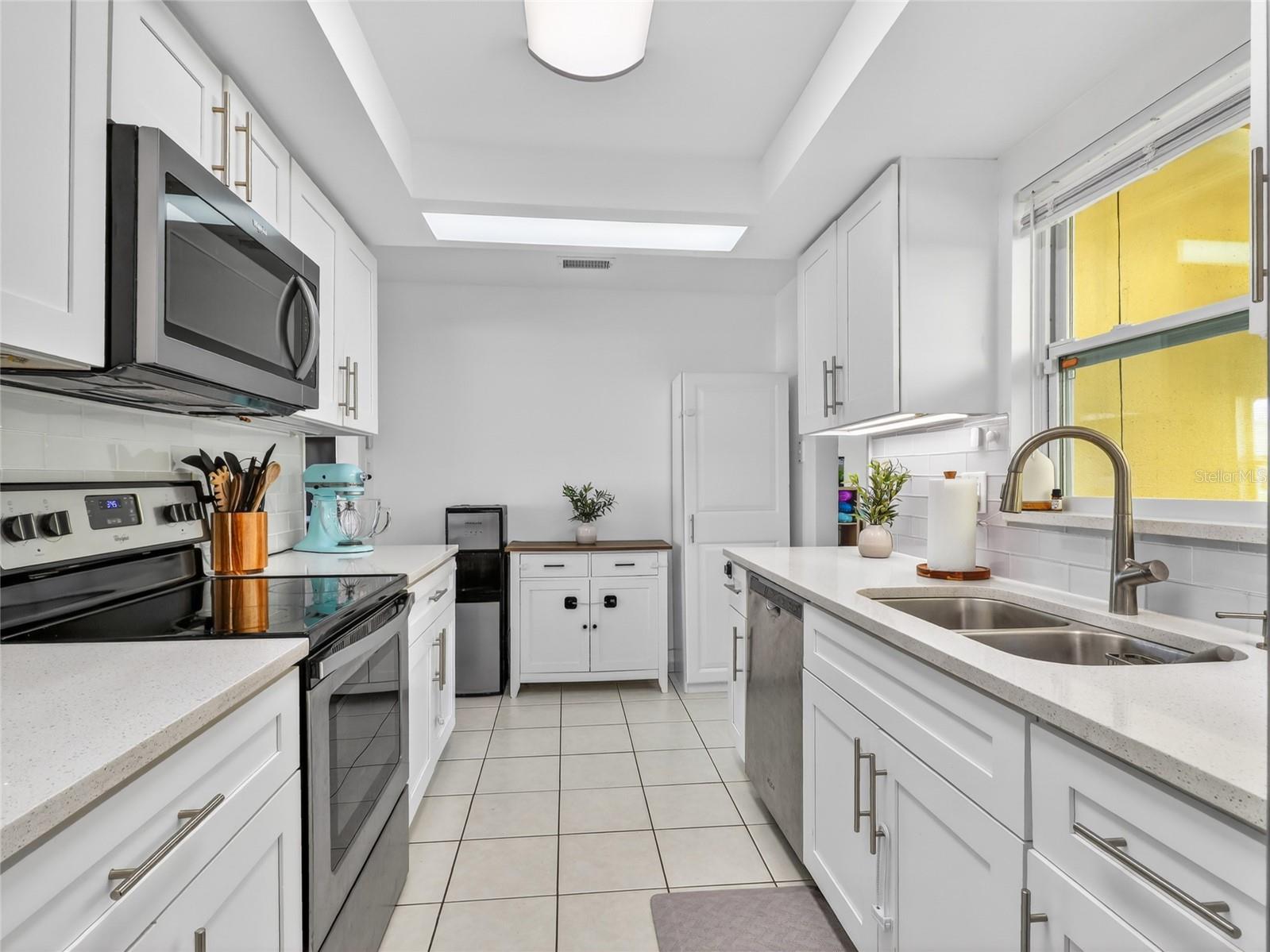 258 READING ST NW, PORT CHARLOTTE, FL, 33952