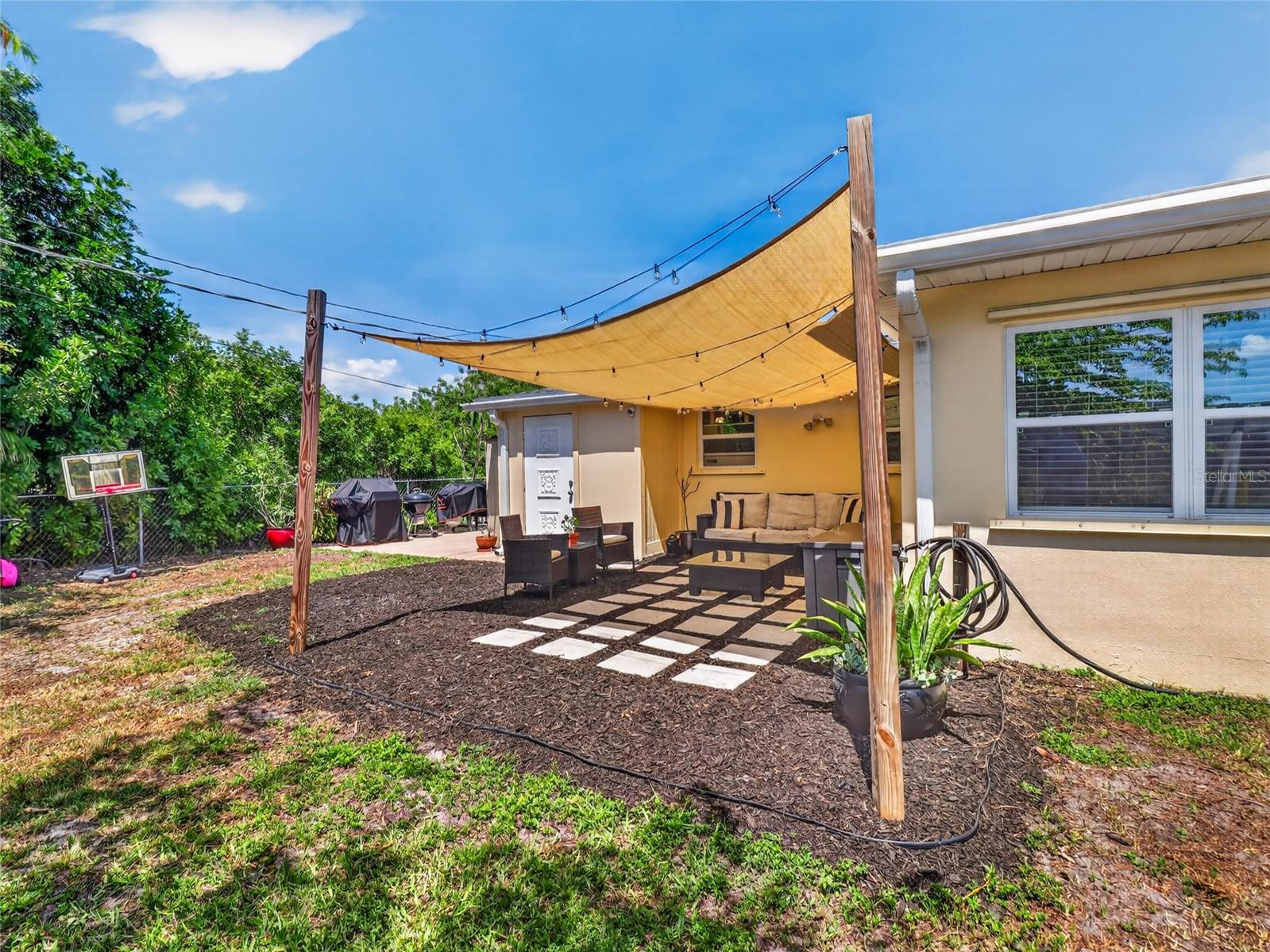 258 READING ST NW, PORT CHARLOTTE, FL, 33952