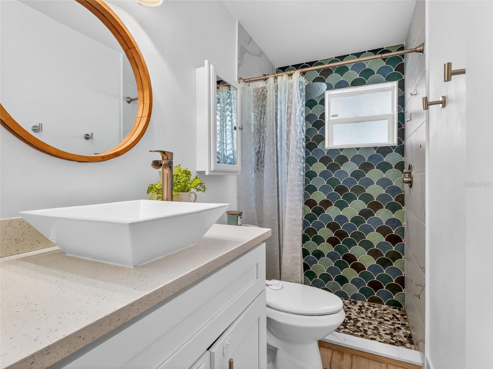 258 READING ST NW, PORT CHARLOTTE, FL, 33952