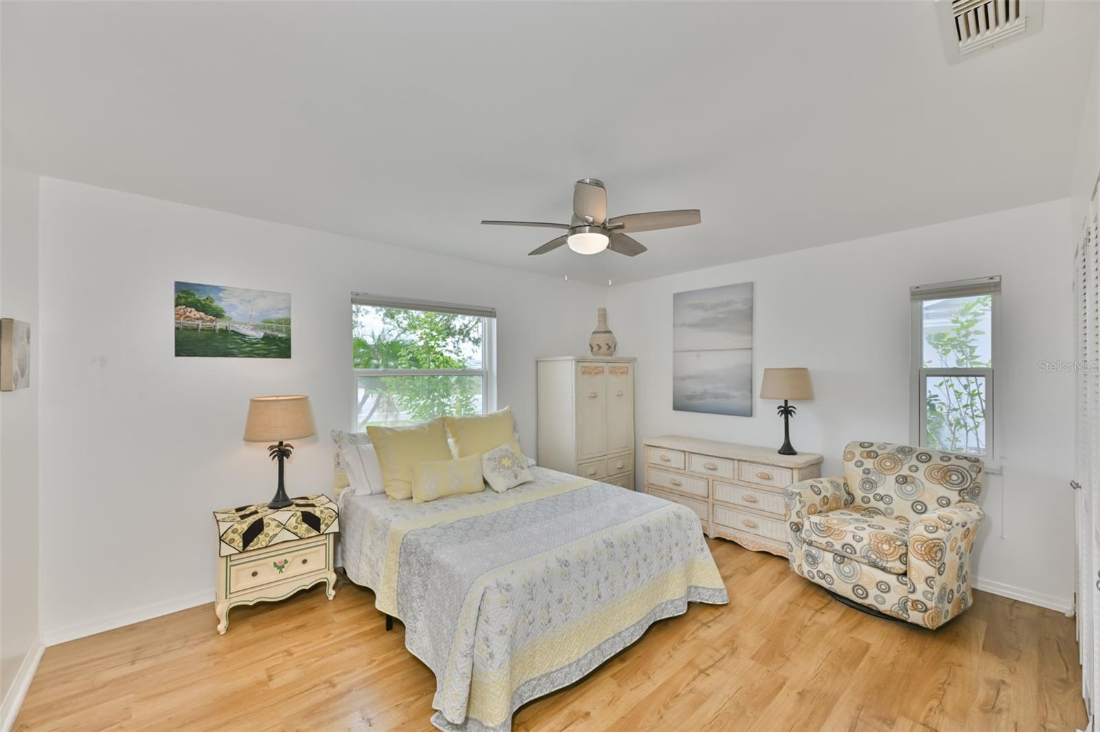 1222 W DEL WEBB BLVD, SUN CITY CENTER, FL, 33573