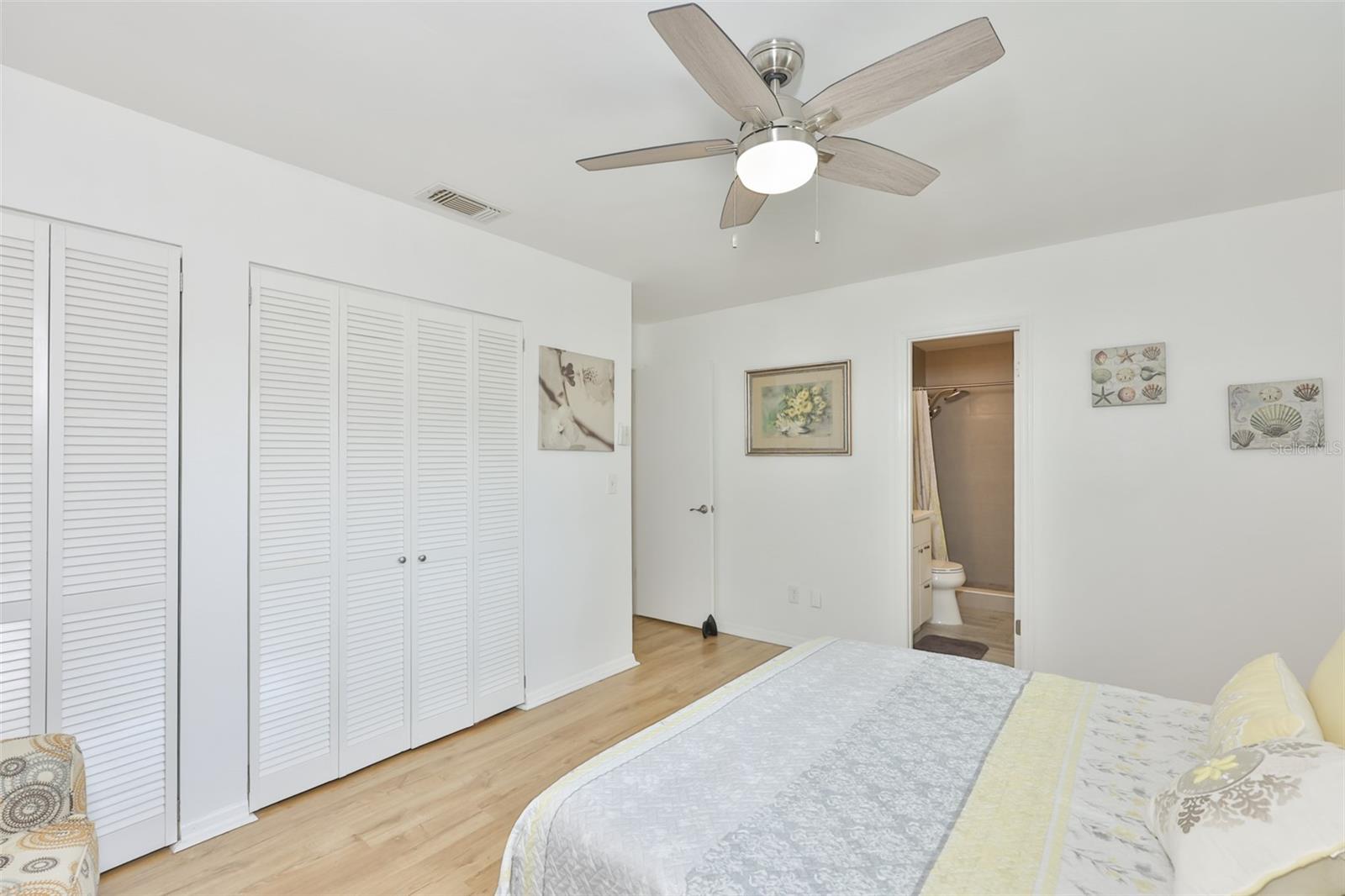 1222 W DEL WEBB BLVD, SUN CITY CENTER, FL, 33573