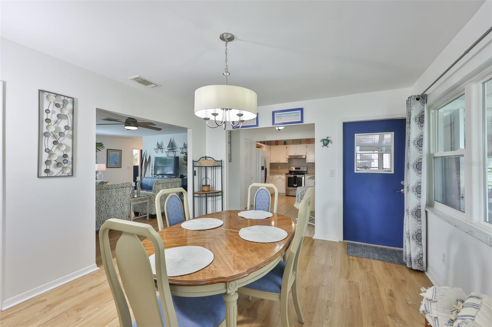 1222 W DEL WEBB BLVD, SUN CITY CENTER, FL, 33573