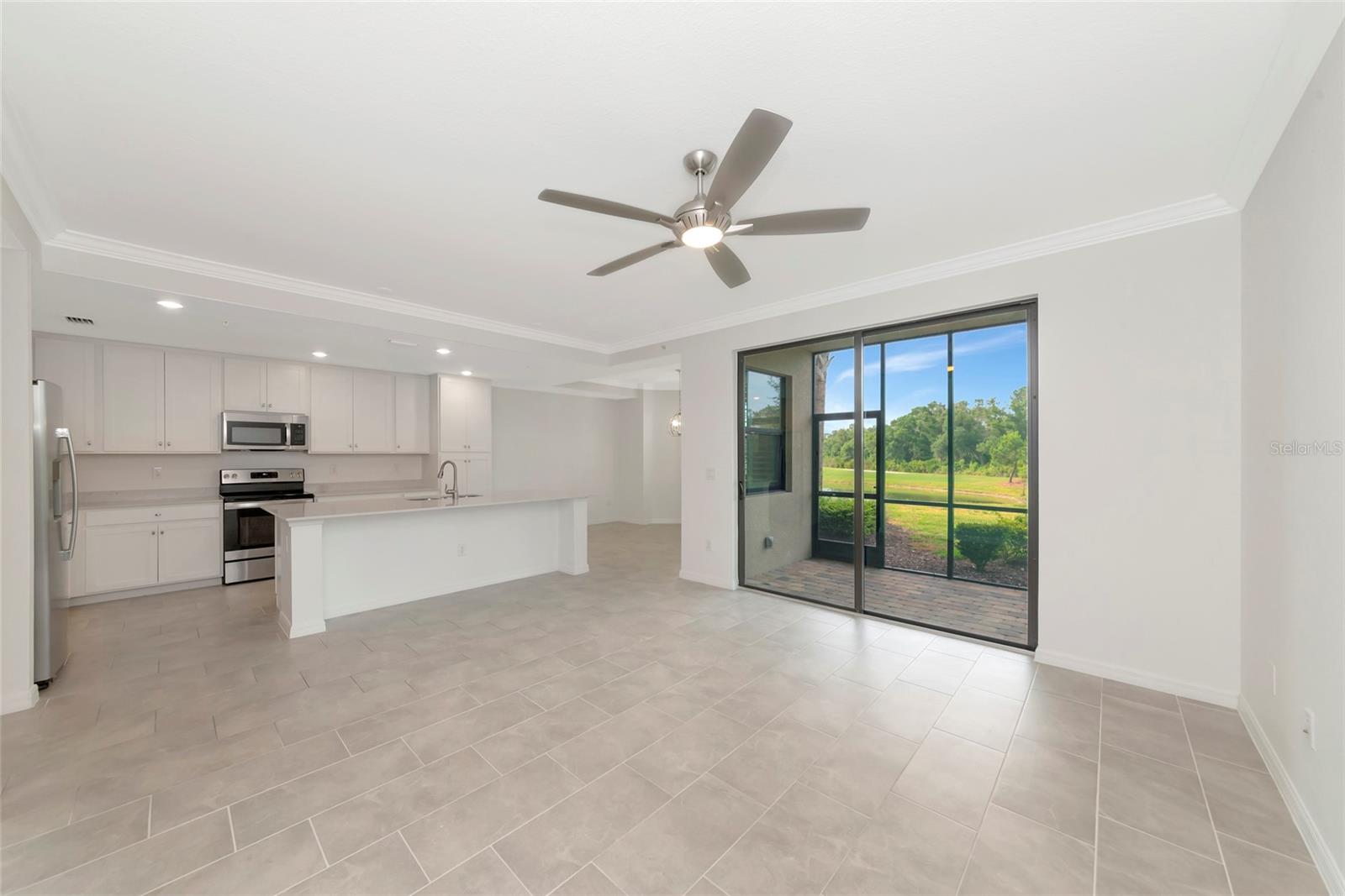 18114 GAWTHROP DR #107, LAKEWOOD RANCH, FL, 34211