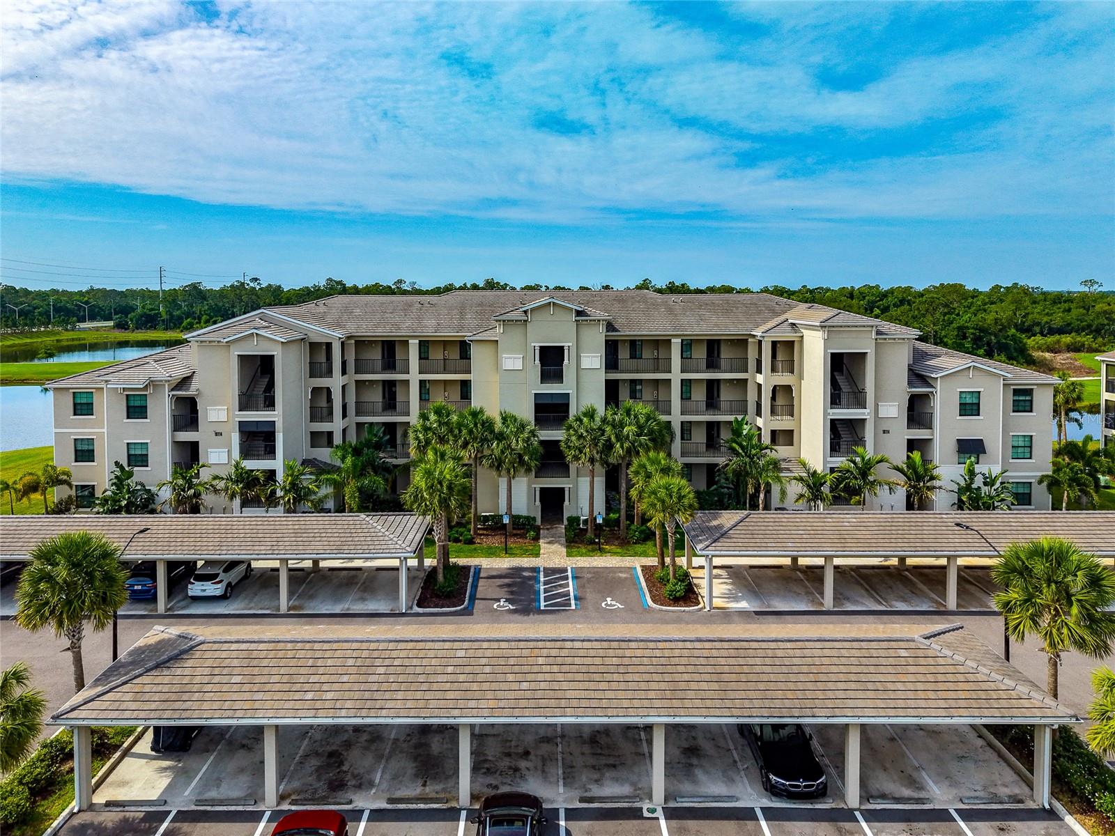 18114 GAWTHROP DR #107, LAKEWOOD RANCH, FL, 34211