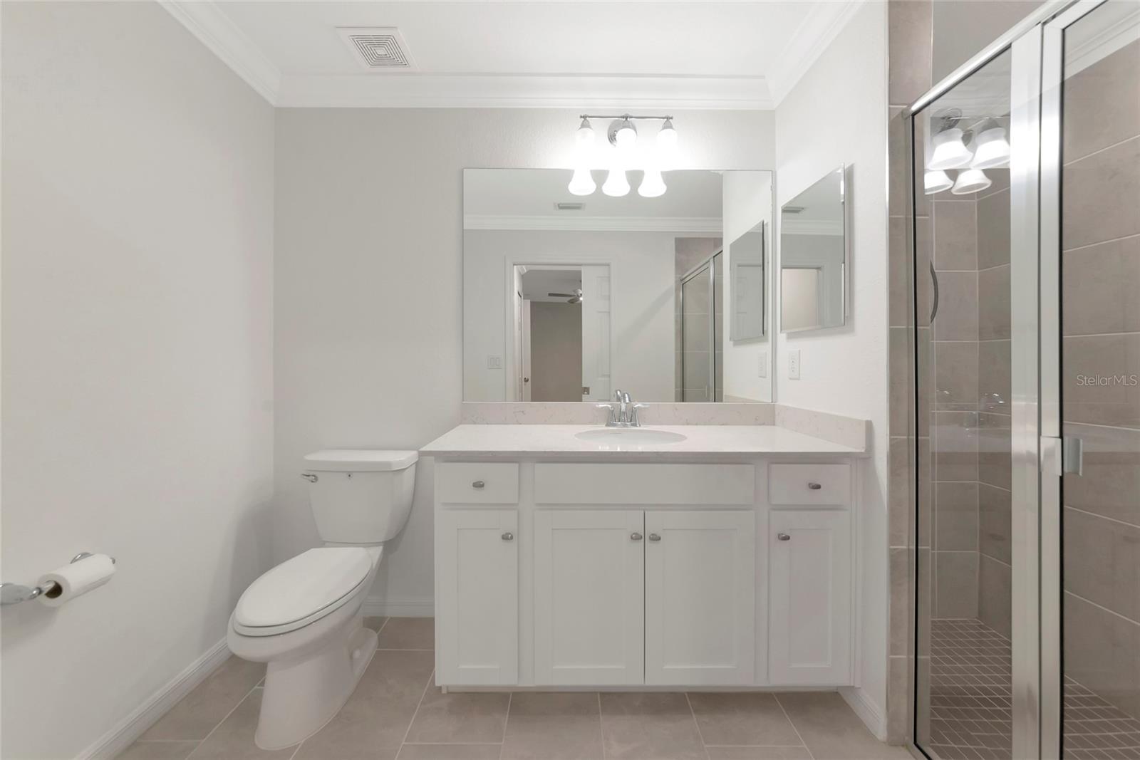 18114 GAWTHROP DR #107, LAKEWOOD RANCH, FL, 34211