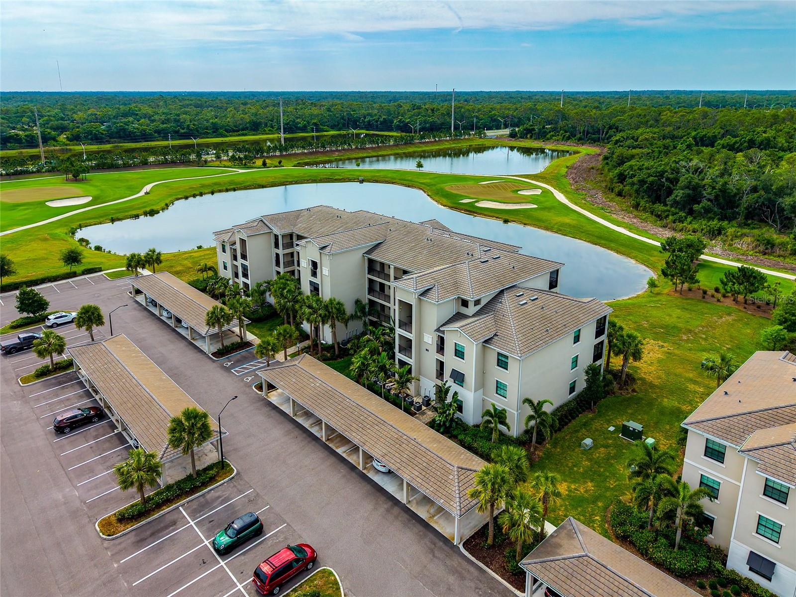 18114 GAWTHROP DR #107, LAKEWOOD RANCH, FL, 34211