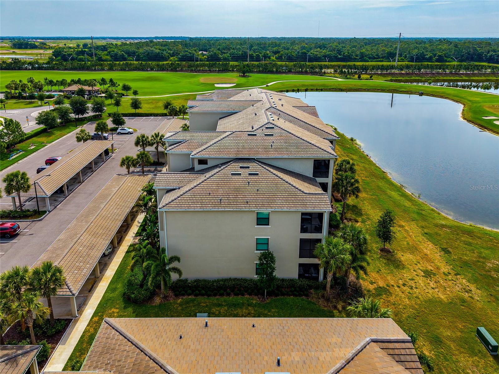 18114 GAWTHROP DR #107, LAKEWOOD RANCH, FL, 34211