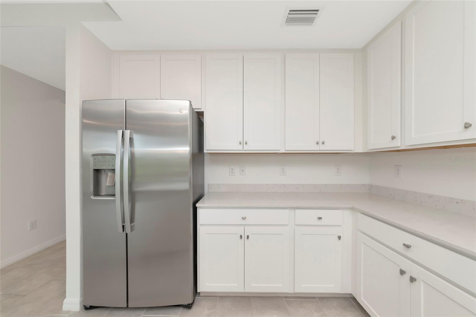18114 GAWTHROP DR #107, LAKEWOOD RANCH, FL, 34211