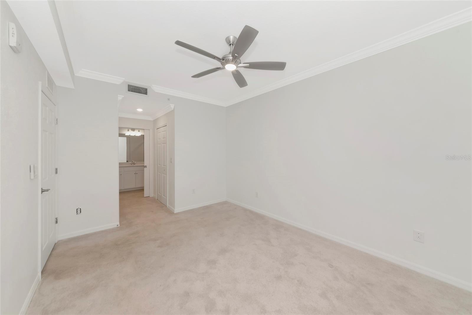 18114 GAWTHROP DR #107, LAKEWOOD RANCH, FL, 34211