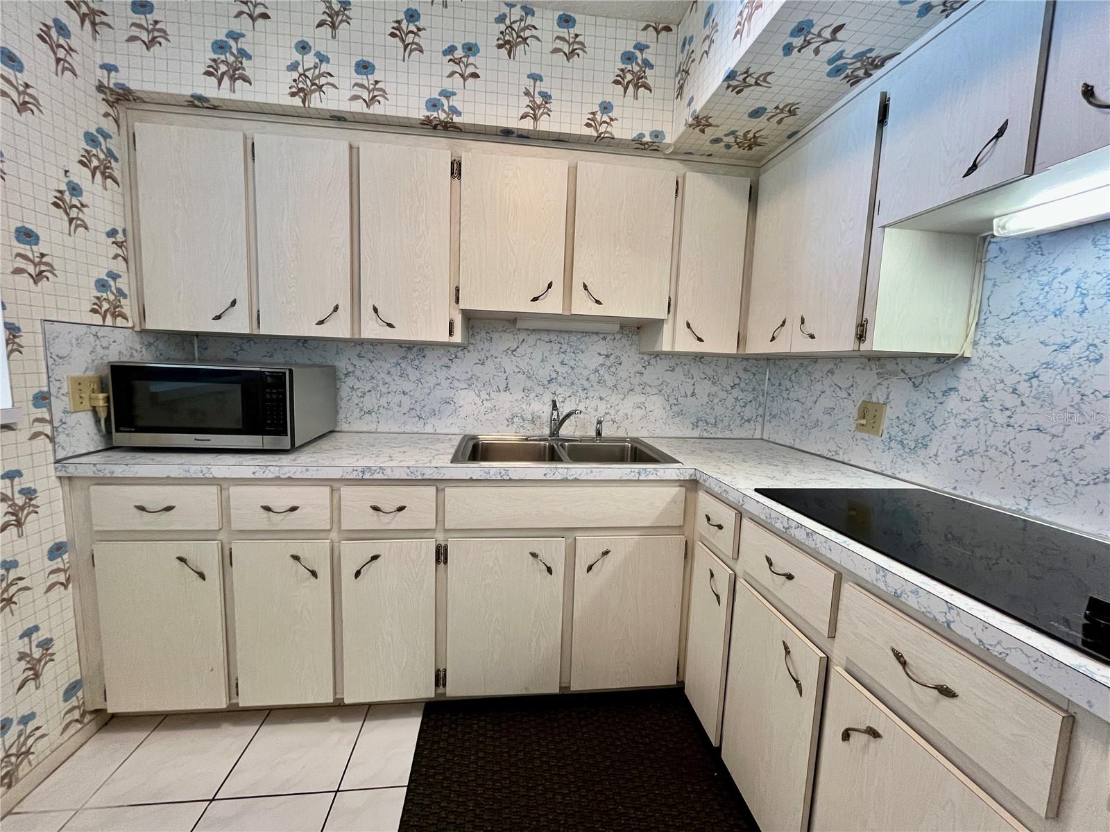 2391 SUMATRAN WAY #17, CLEARWATER, FL, 33763