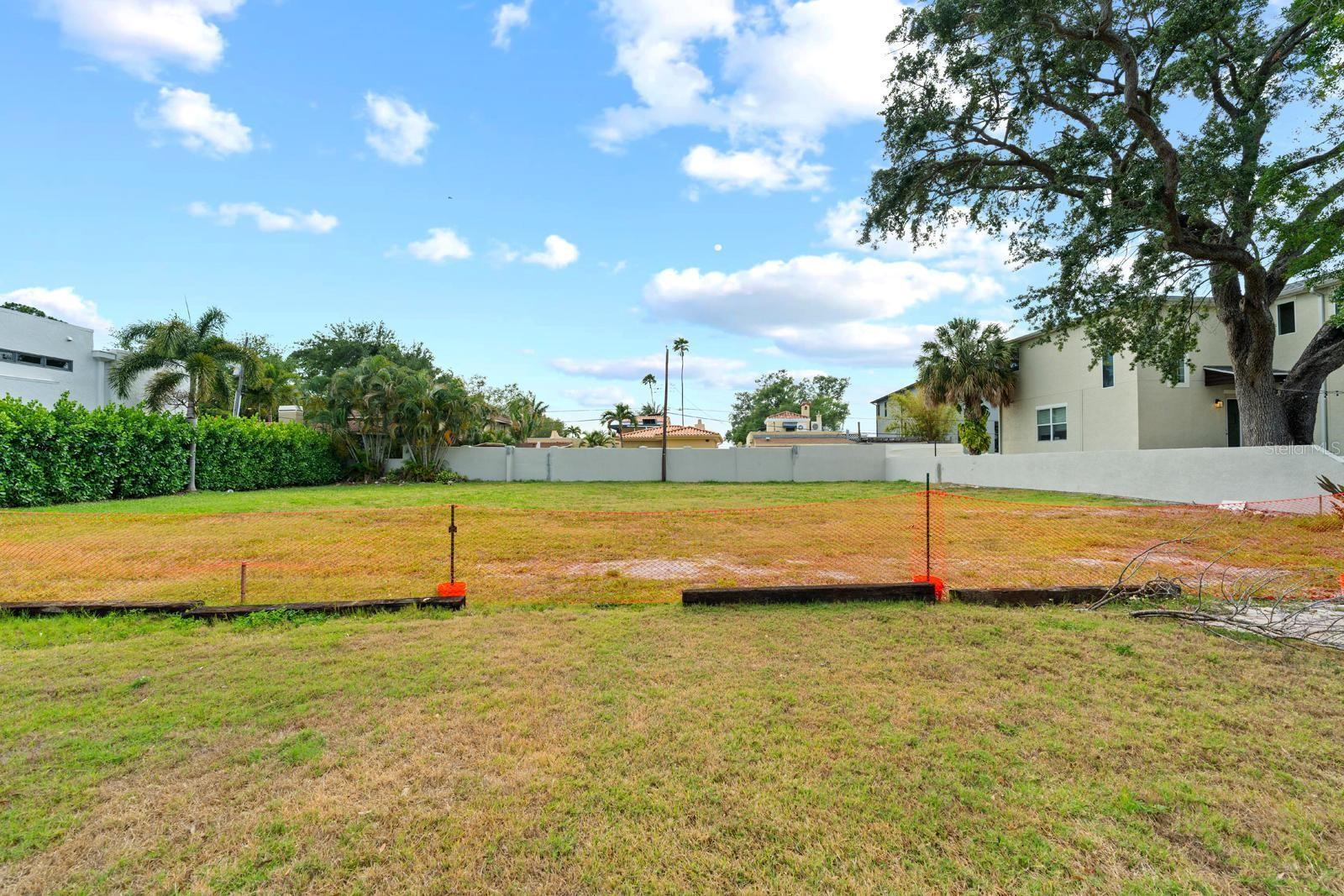 32 AEGEAN AVE, TAMPA, FL, 33606