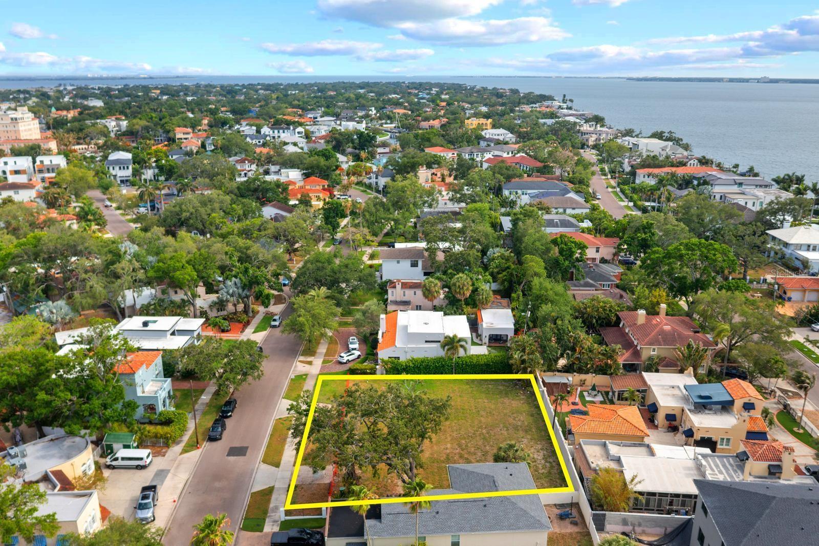 32 AEGEAN AVE, TAMPA, FL, 33606