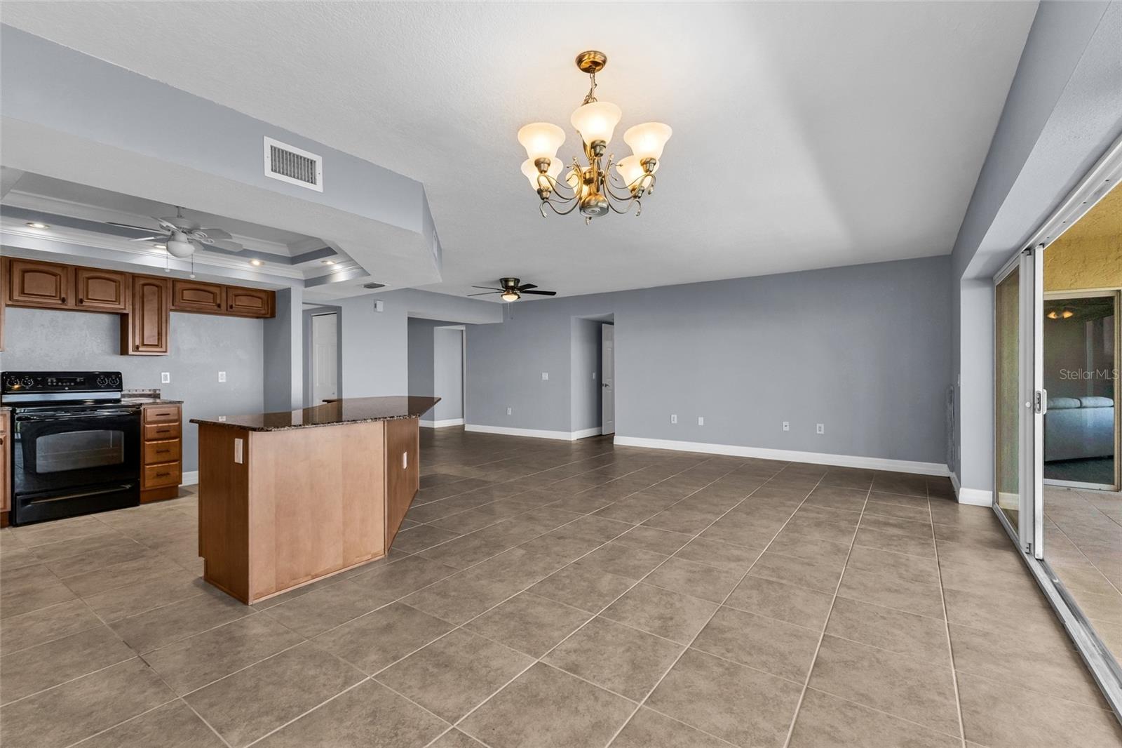 101 N MARION CT #213, PUNTA GORDA, FL, 33950