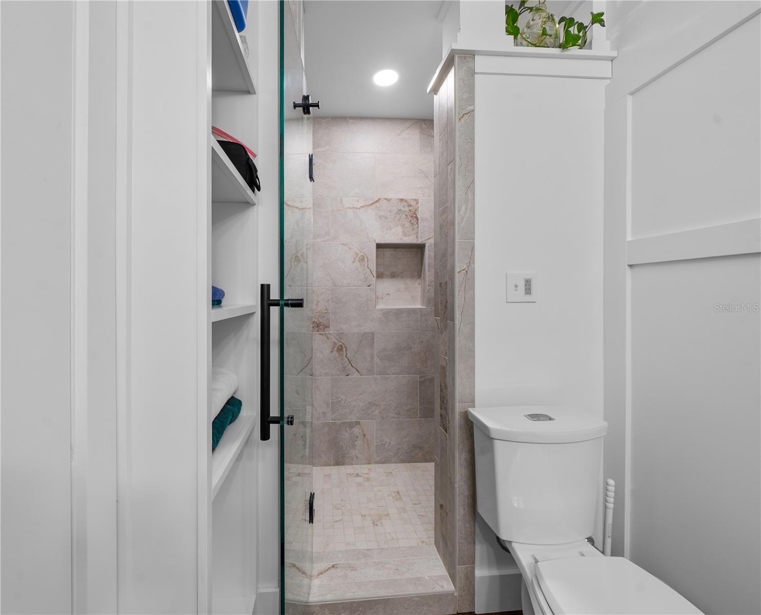 2002 NW 11TH RD, GAINESVILLE, FL, 32605