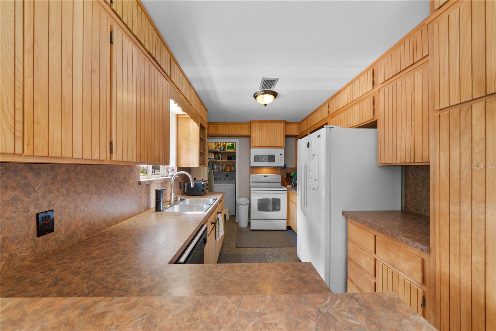 2002 NW 11TH RD, GAINESVILLE, FL, 32605