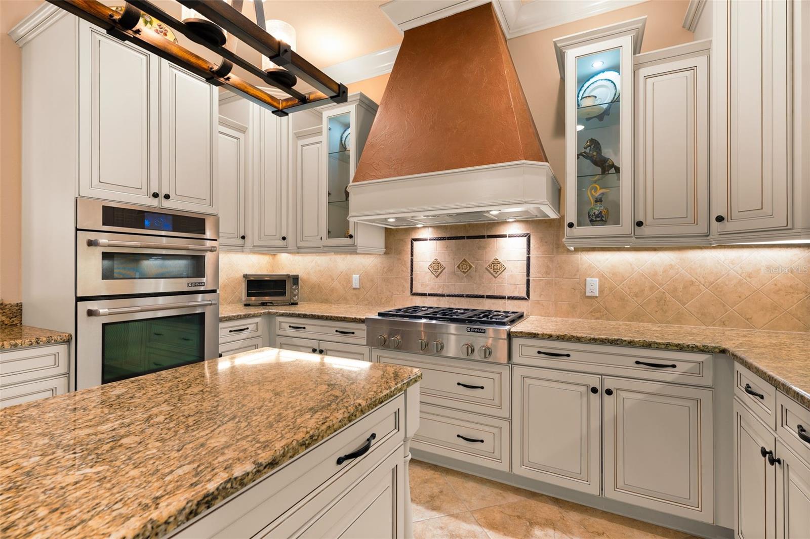 15509 LEVEN LINKS PL, LAKEWOOD RANCH, FL, 34202