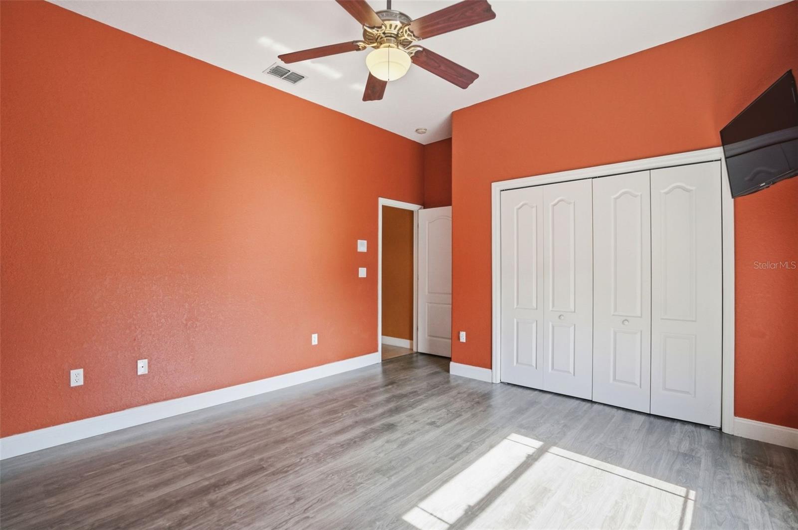 7190 BAHAMA SWALLOW AVE, WEEKI WACHEE, FL, 34613