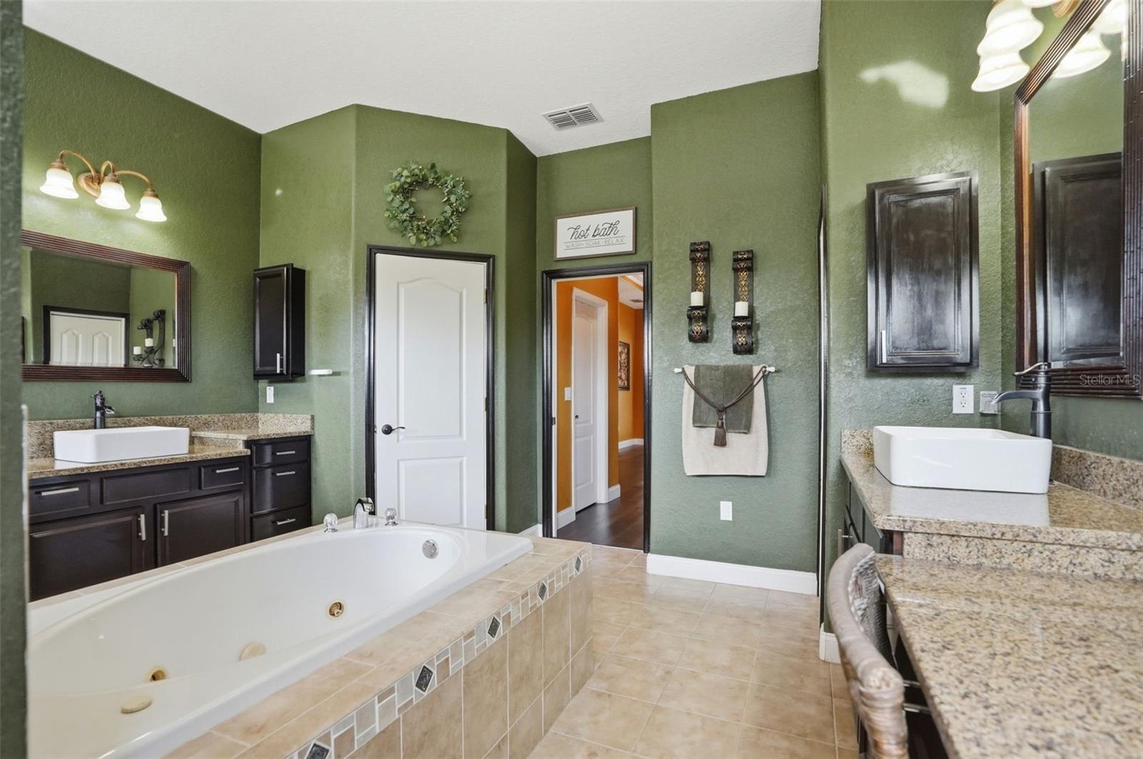 7190 BAHAMA SWALLOW AVE, WEEKI WACHEE, FL, 34613