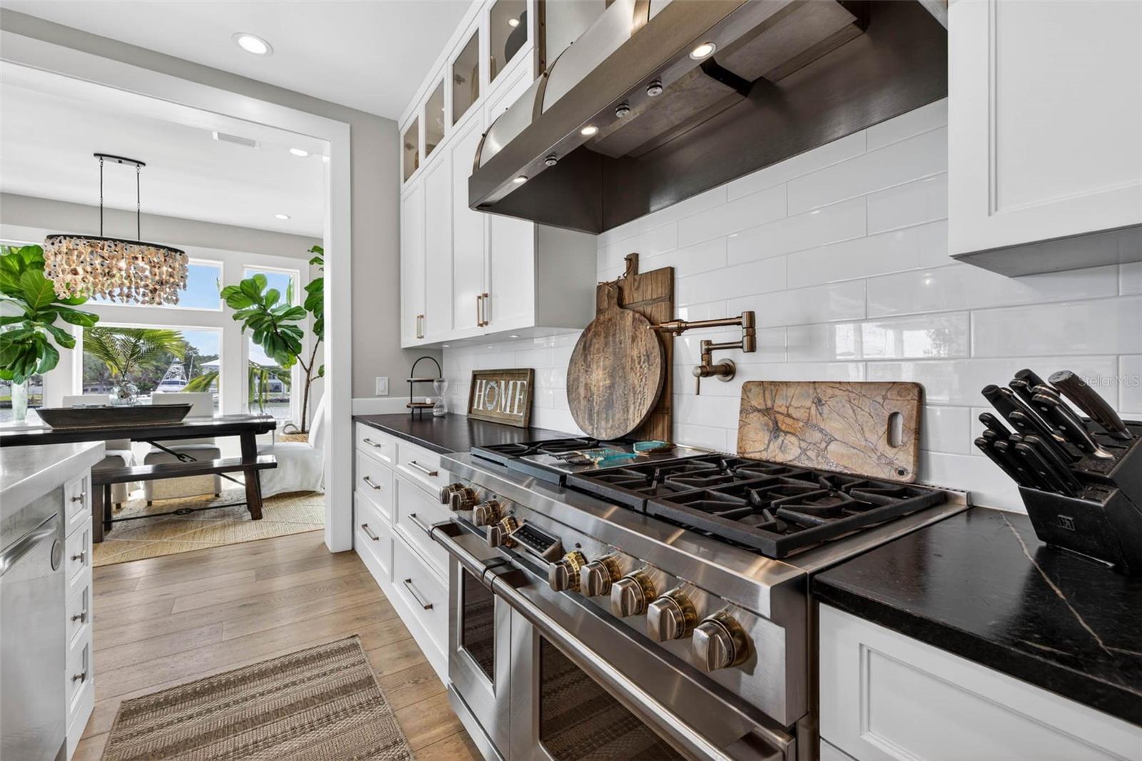 413 BUTTONWOOD LN, LARGO, FL, 33770