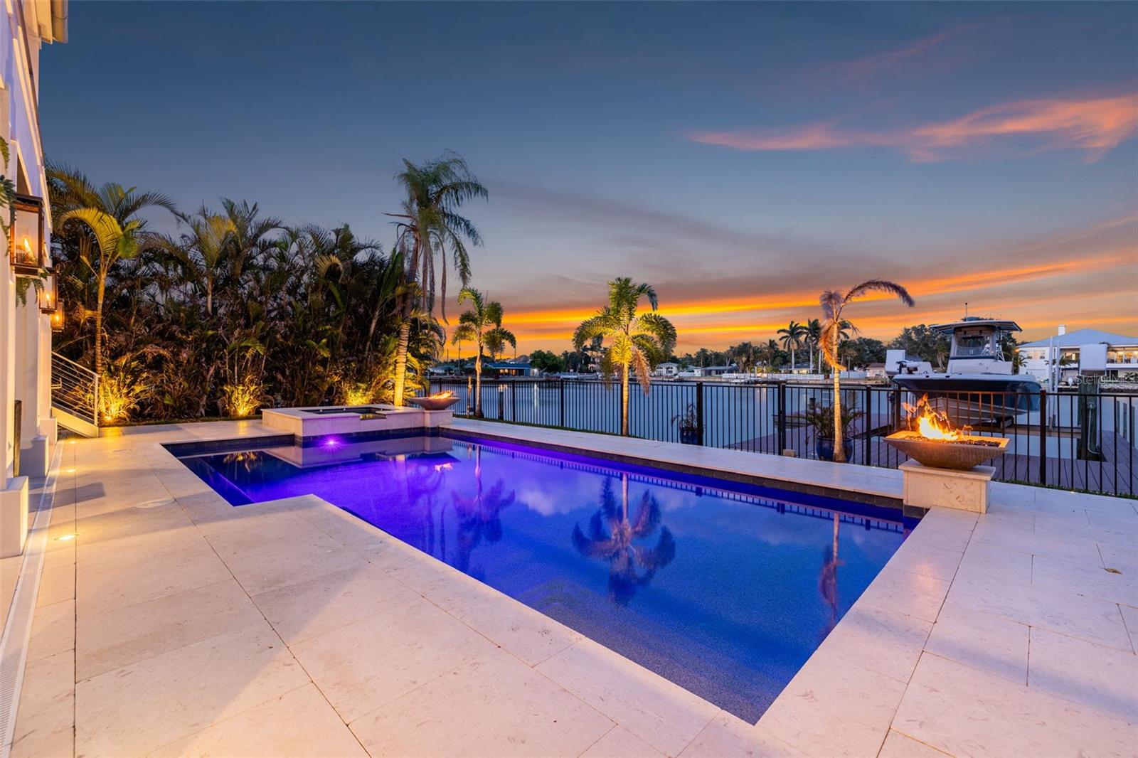 413 BUTTONWOOD LN, LARGO, FL, 33770
