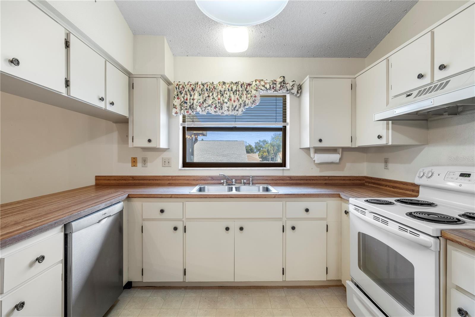 277 OVERSTREET CT, PALM HARBOR, FL, 34683