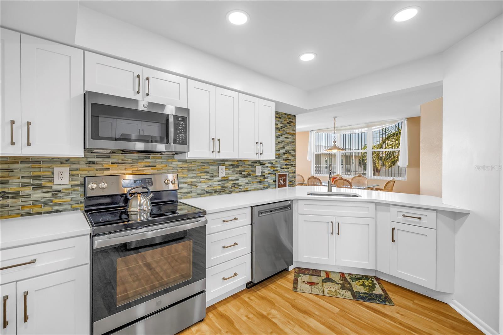 6021 BAHIA DEL MAR CIR #540, ST PETERSBURG, FL, 33715