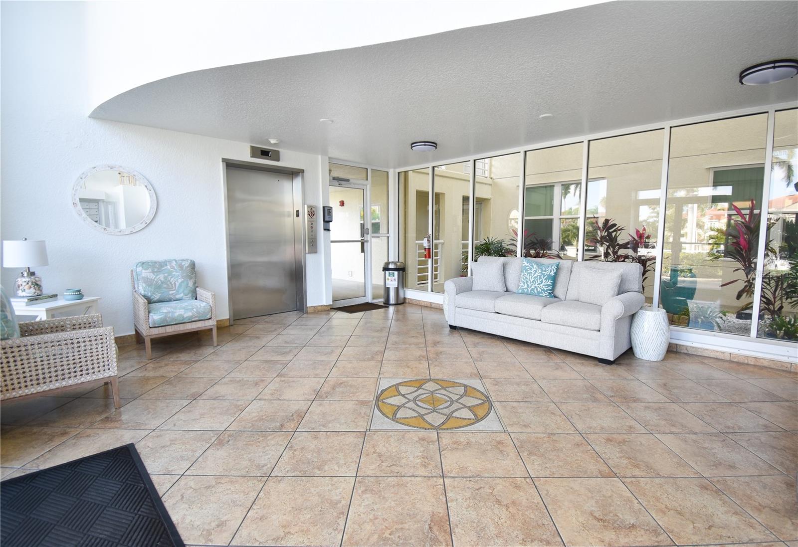 6021 BAHIA DEL MAR CIR #540, ST PETERSBURG, FL, 33715