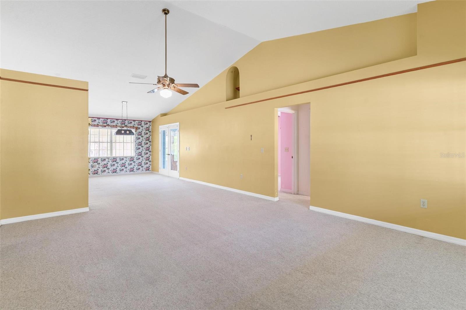 1 BONAIRE PL, UMATILLA, FL, 32784