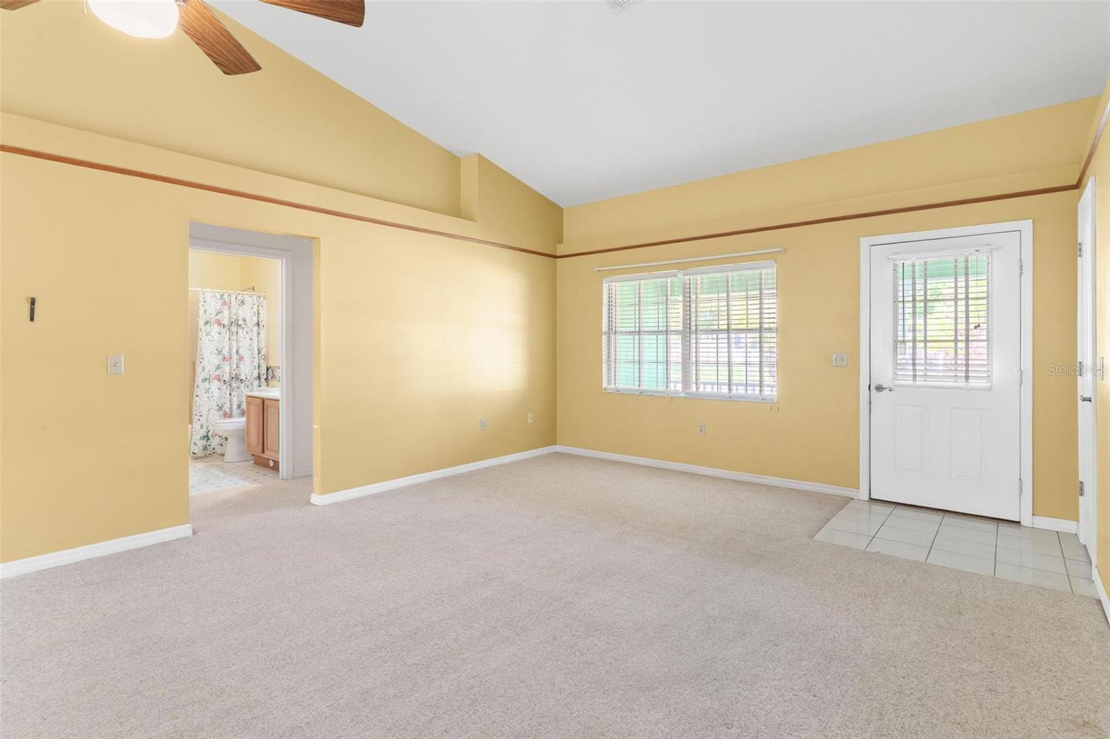 1 BONAIRE PL, UMATILLA, FL, 32784