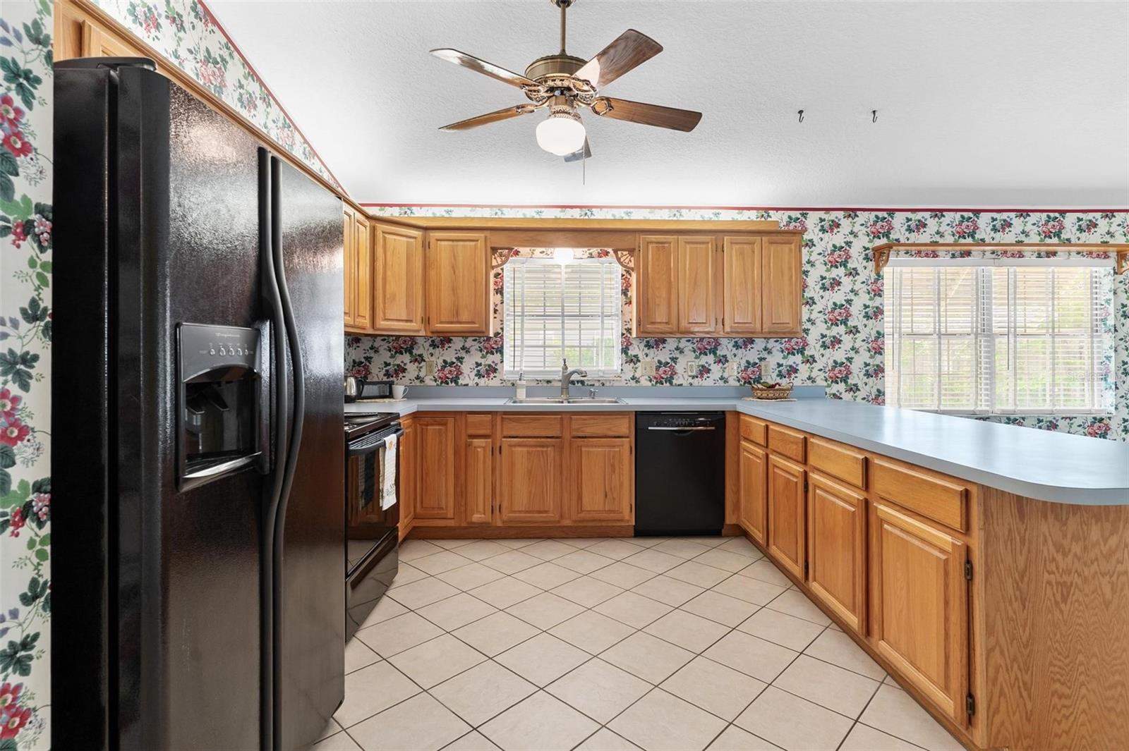 1 BONAIRE PL, UMATILLA, FL, 32784